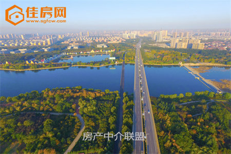 出售泰安大官园社区3室2厅1卫96.76平毛坯房